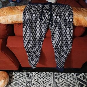 GAP Men's Navy and White Patterned Joggers